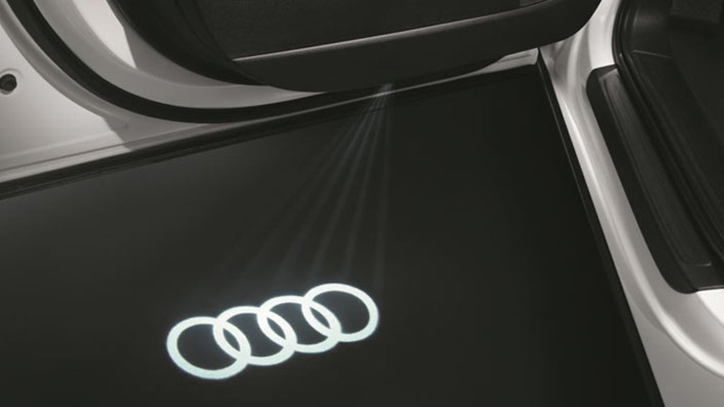 LED-Einstiegsleuchten Original Audi "Audi-Ringe" LED Schriftzug