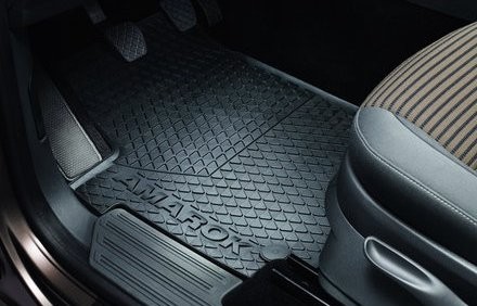 Gummi Fußmatten Set Original VW Amarok 4-teilig vorn+hinten schwarz Doppelkabine