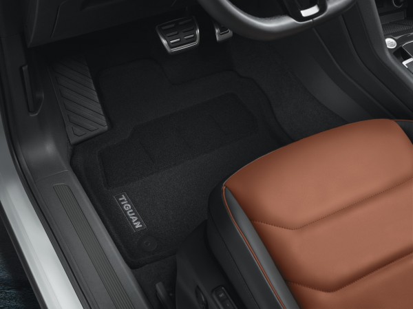 II - VW und Zubehör VW Tiguan Ersatzteile Original 4-teilig Textil Fußmatten Optimat | AUDI Original MQB schwarz ahw-shop