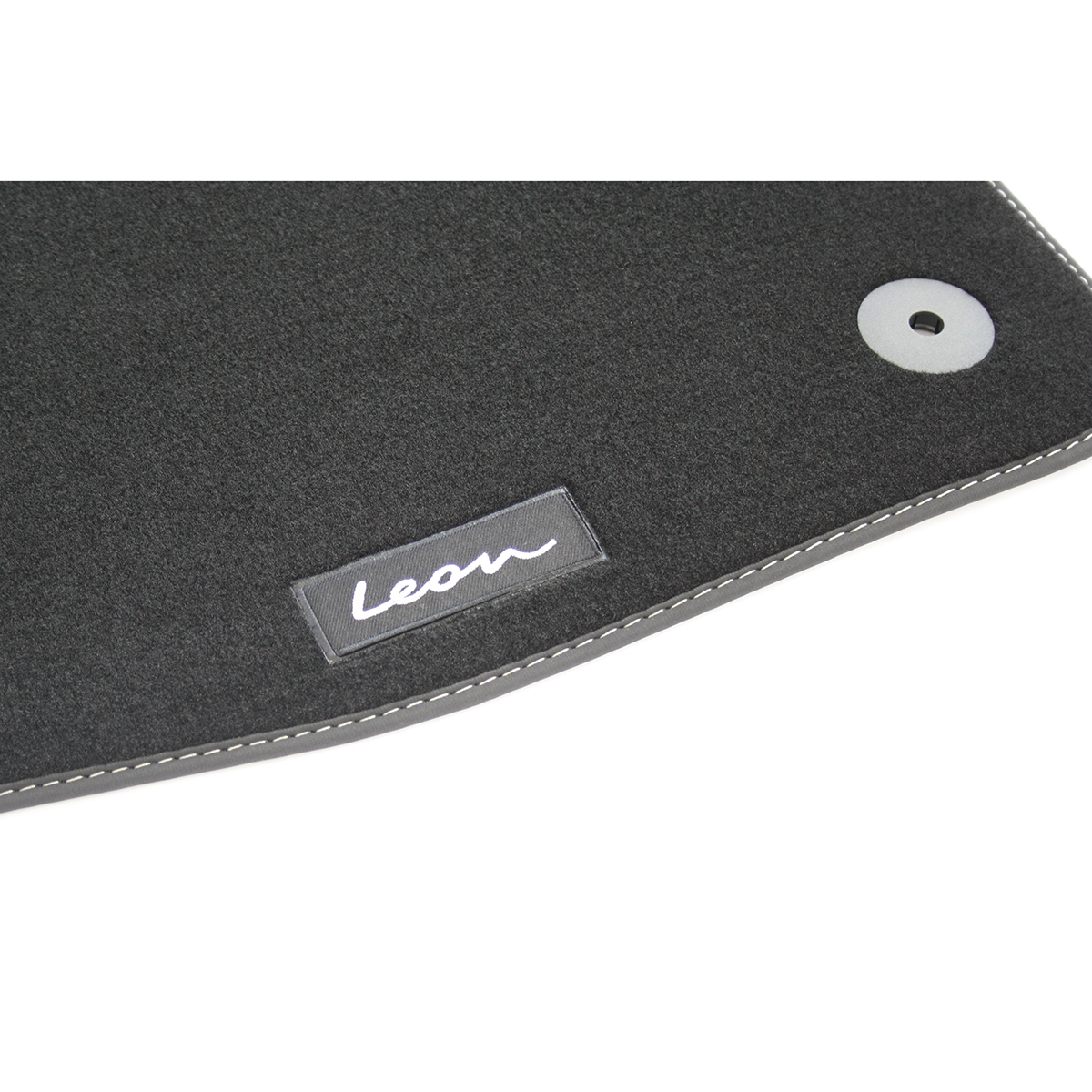 Fußmatten für Seat Leon IV Mild-Hybrid passend - Velours Premium Matten  Innen Automatten Set, Schwarz, 4-teilig