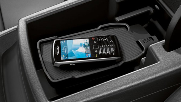 Universelle Handyablage Original Audi Zubehör Mobile USB Bluetooth Handy 4G0051435C