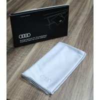 Original Audi Reinigungstuch für Touchdisplays Reinigung Interieur Pflege Tuch Original Audi Reinigungstuch für Touchdisplays Reinigung Interieur Pflege Tuch
