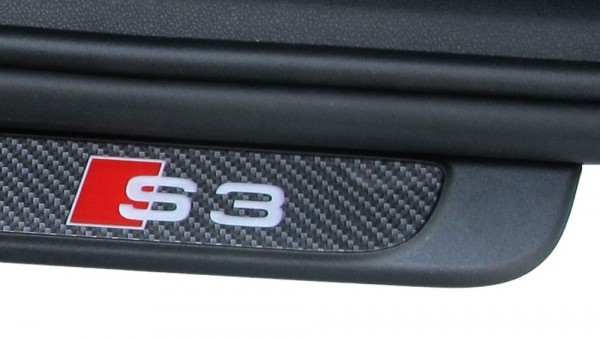 Einstiegsleisten beleuchtet Carbon Original Audi S3 Carbon Tuning Leisten Beleuchtung