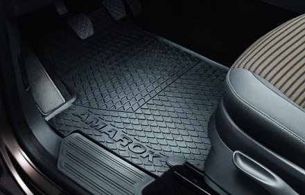 Gummi Fußmatten Set Original VW Doppelkabine VW ahw-shop vorn+hinten Zubehör 4-teilig Original Ersatzteile schwarz und - Amarok AUDI 