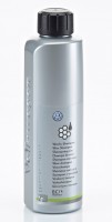Original VW Wachs Shampoo Reinigung Pflege 250 ml Flasche Original VW Wachs Shampoo Reinigung Pflege 250 ml Flasche
