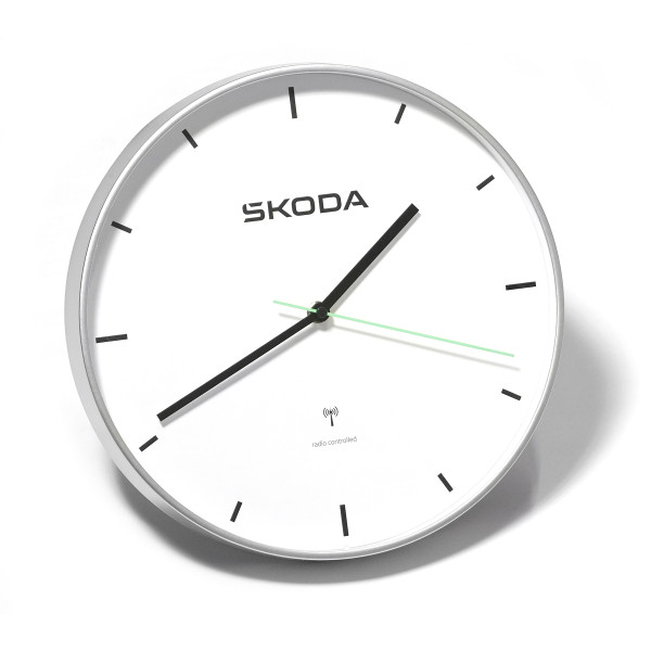 Original Skoda Wanduhr Funk Uhr weiß/silber 6U0050810