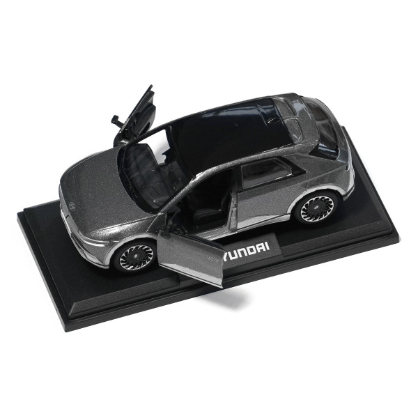 1:38 Hyundai IONIQ 5 Diecast-Modell – Cooles Spielzeugauto Für Sammler & Kinder, Geburtstagsgeschenk Mit Türen Zum Öffnen, Blau