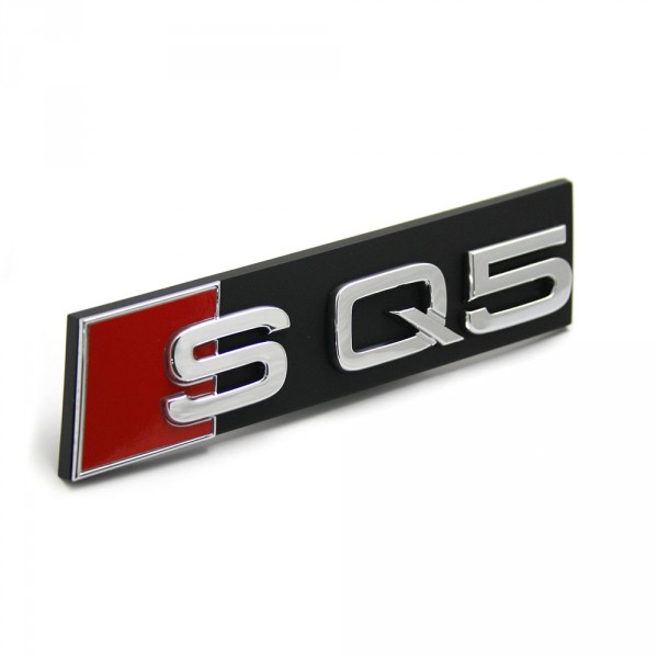 Audi SQ5 Schriftzug vorn Original Exterieur Kühlergrill Logo Emblem chrom